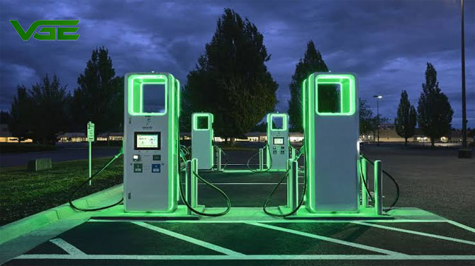 VGE Nhận Sản Xuất Và Gia Công OEM Trạm Sạc Ô Tô Điện Cho Các Hãng Xe Điện Tại Việt Nam