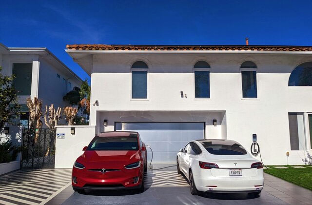 Lắp Đặt Trạm Sạc Ô Tô Điện Tại Quận 11