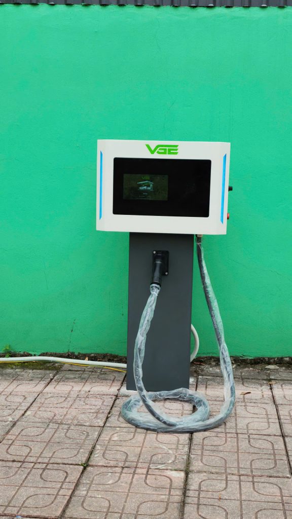 Sạc Ô Tô Điện 30kW – Giải Pháp Sạc Nhanh DC Tối Ưu Cho Doanh Nghiệp Và Gia Đình